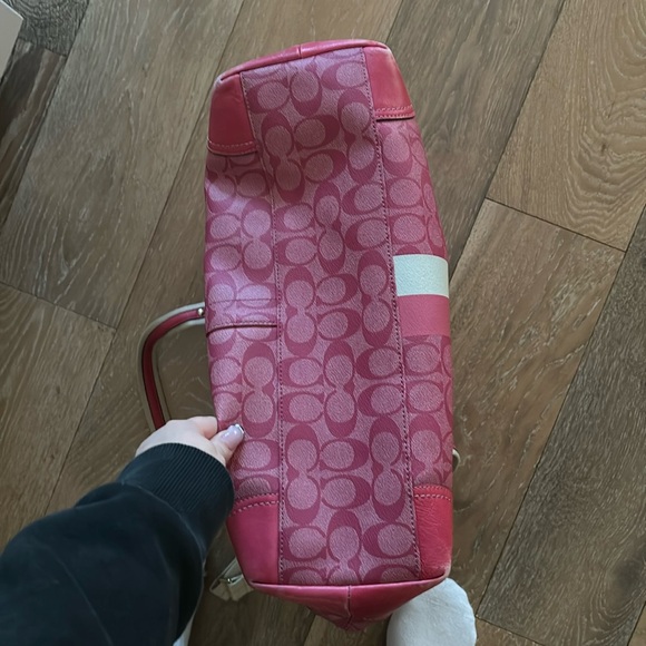 Coach Tote Bag - Picture 9 of 9